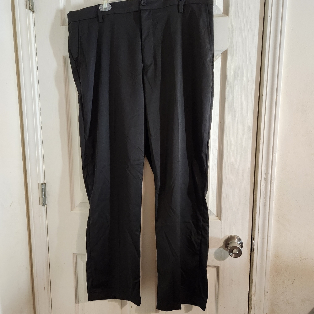 NWOT Amazon Essentials classic fit